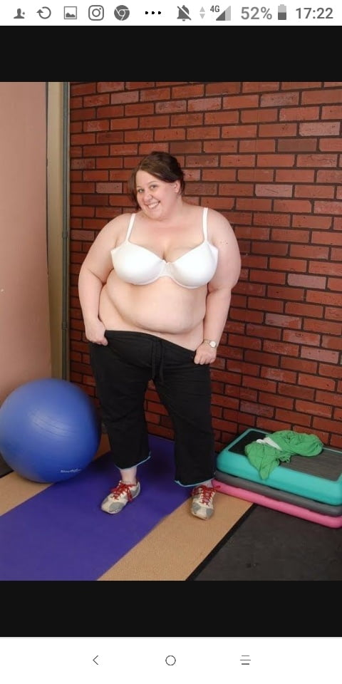 Hoodyman ssbbw 298 : ssbbw goddess .
 #100753409