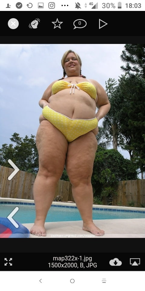 Hoodyman ssbbw 298 : ssbbw goddess .
 #100753502