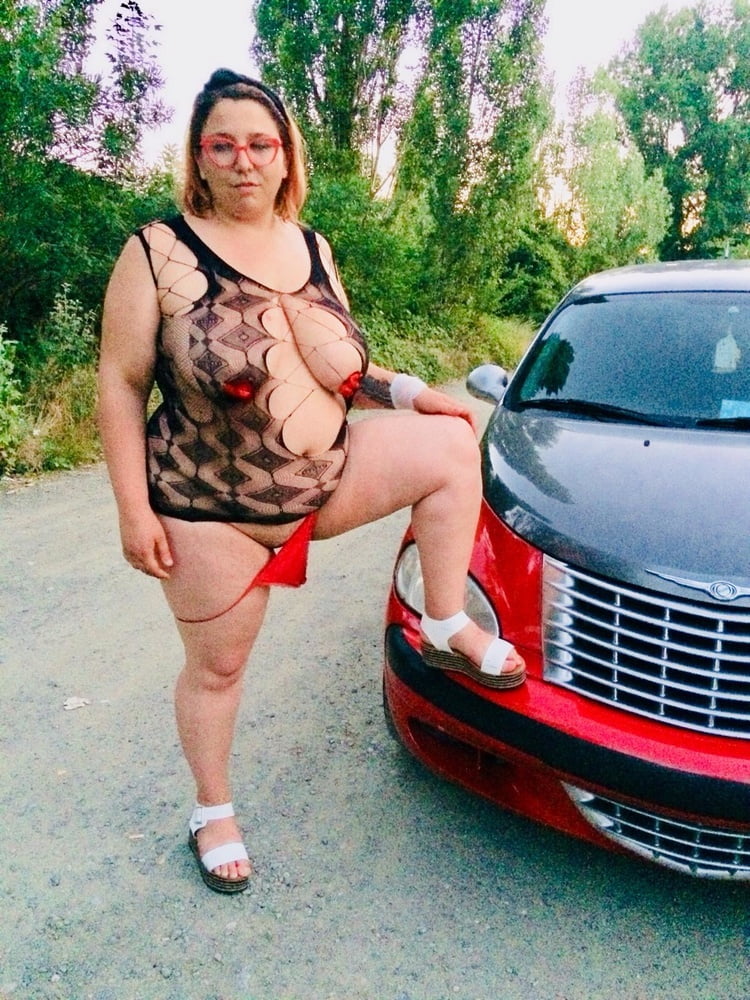 Hot bbw wife slut in public picture