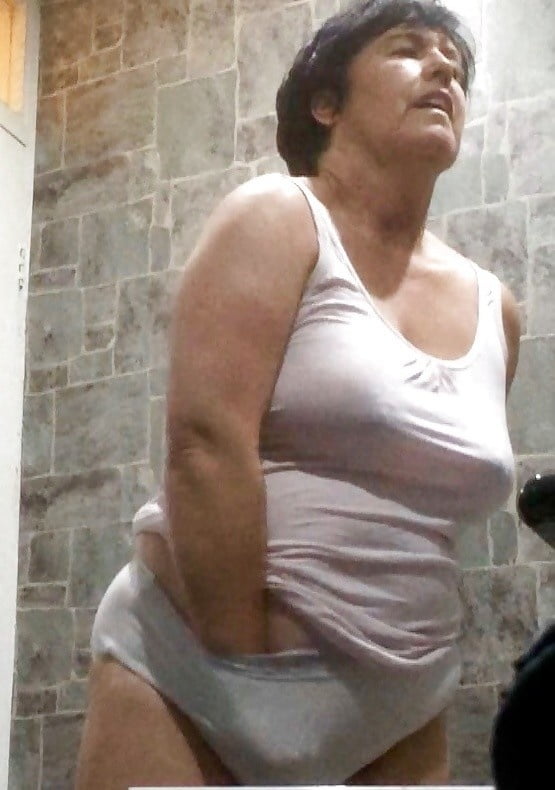 Las abuelas son las mejores amigas
 #94840239