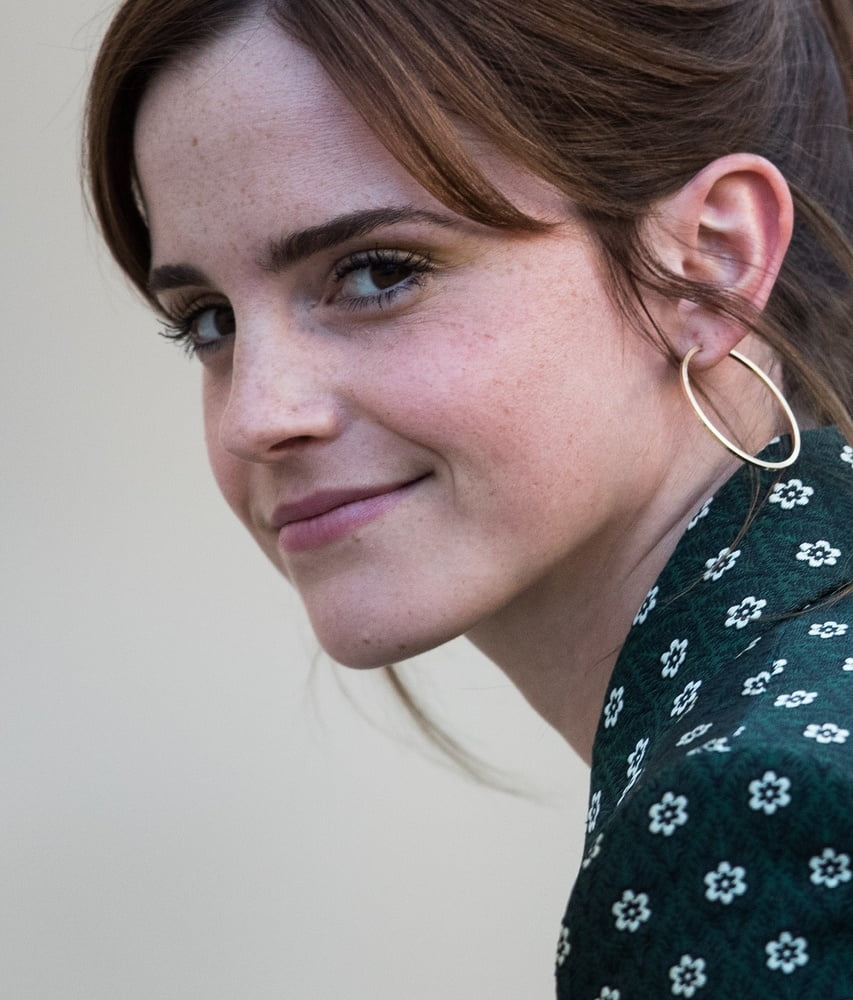 Lockdown ablenkung - emma watson
 #95763519