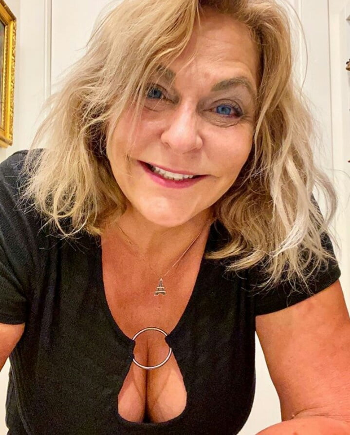 Sexy Omas
 #88817303