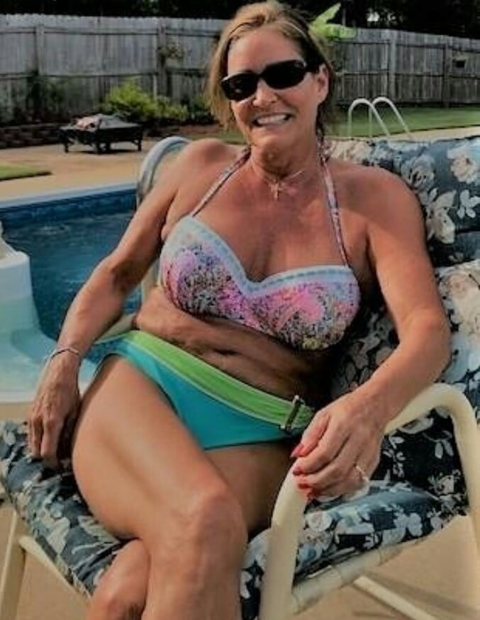 Sexy Omas
 #88817371