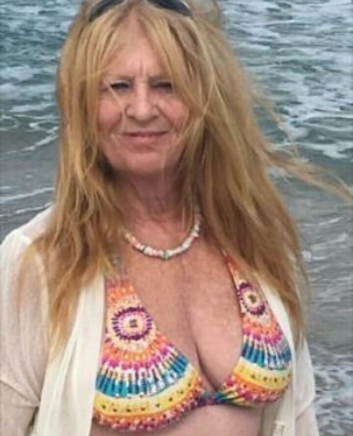 Sexy Omas
 #88817374