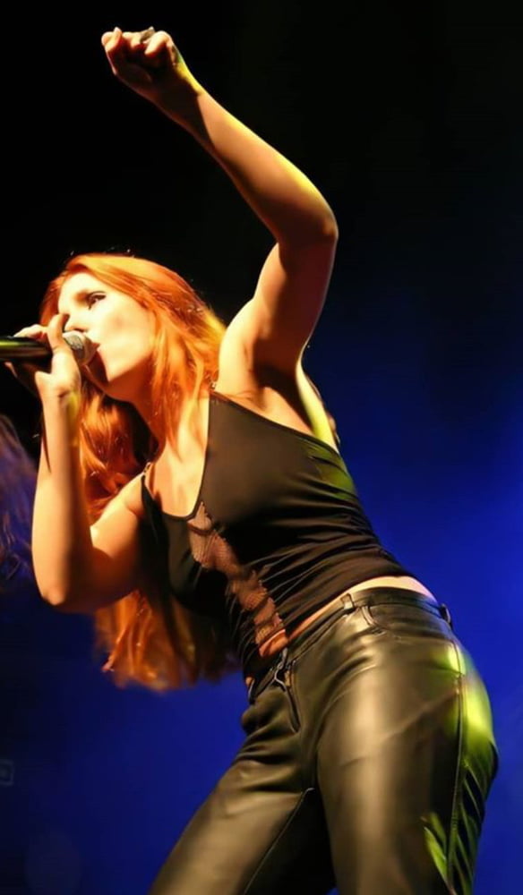 Simone Simons #98127885