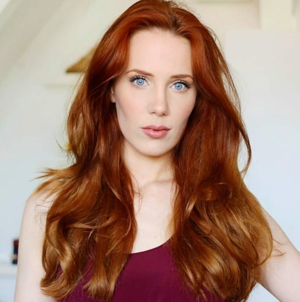 Simone simons
 #98128145