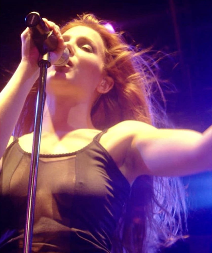 Simone Simons #98128154