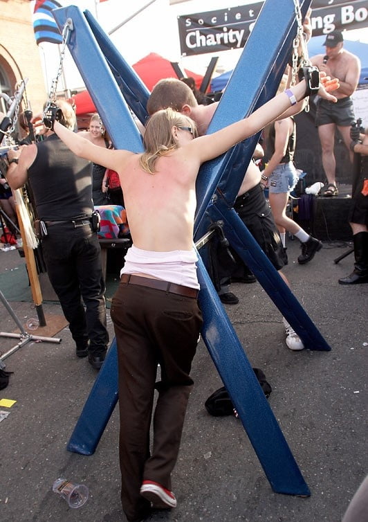 Girl Getting A Back Flogging At Folsom Fair Porn Pictures Xxx Photos