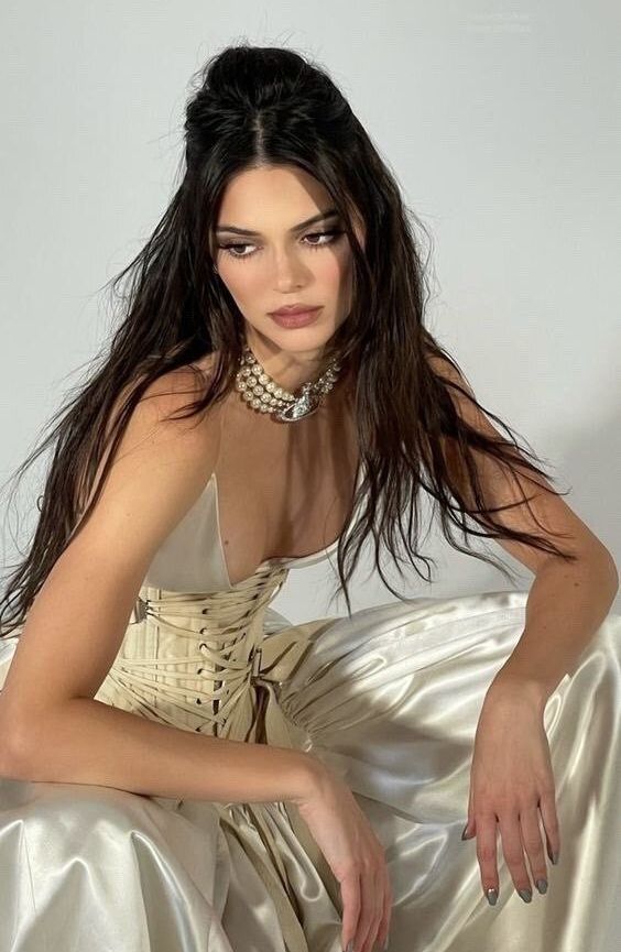 Kendall Jenner nude #107728259
