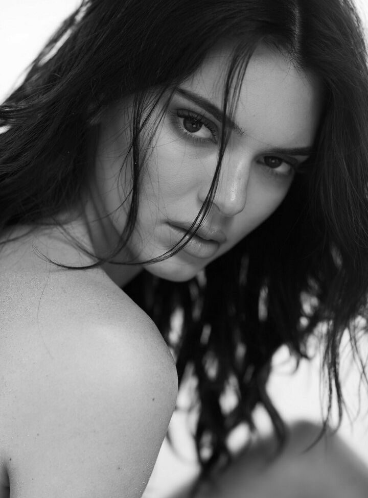 Kendall Jenner nude #107728347