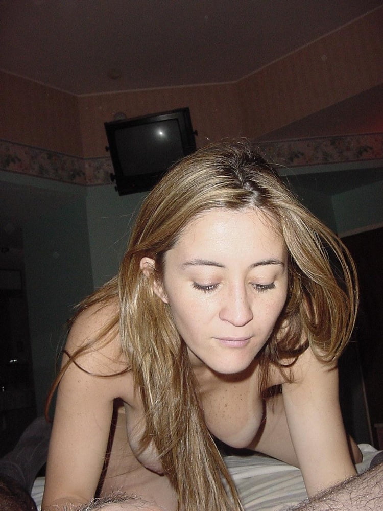 Leggy brunette milf
 #102616125