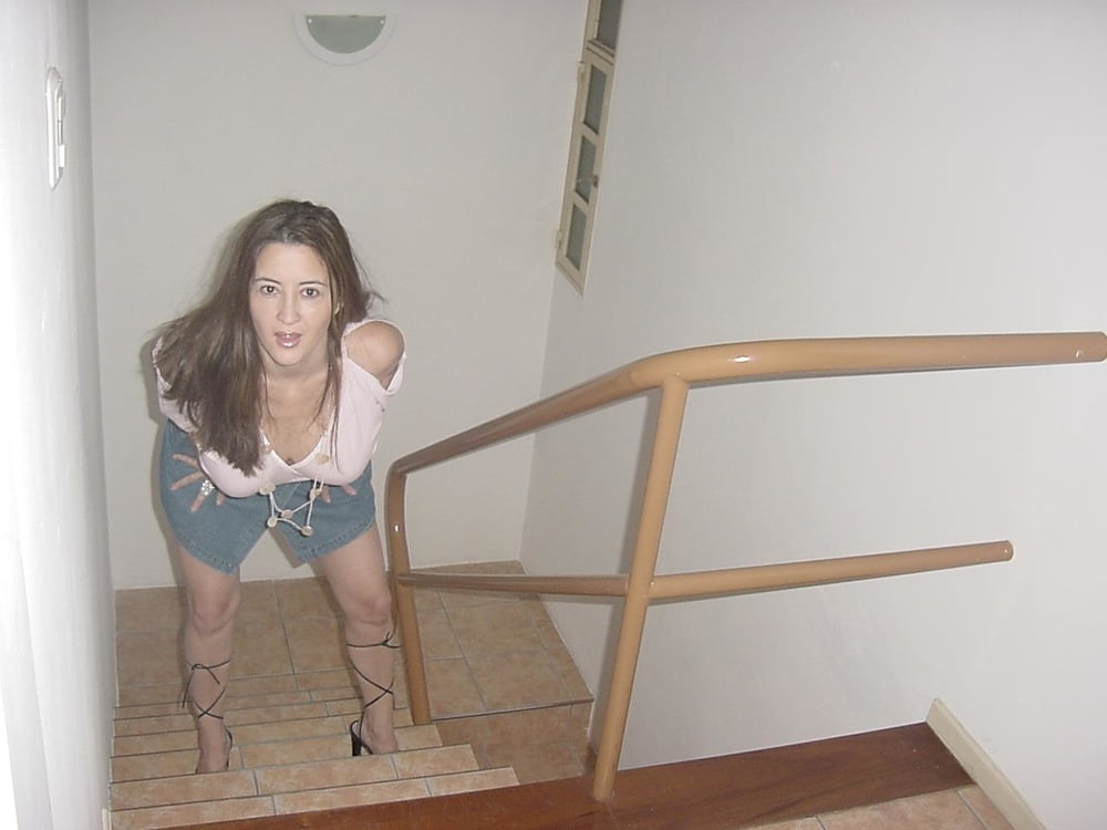 Leggy brunette milf
 #102616361