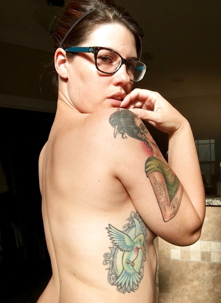 Big Ass And Great Tits On Curvy Nerdy Chubby Tattooed MILF #97490167