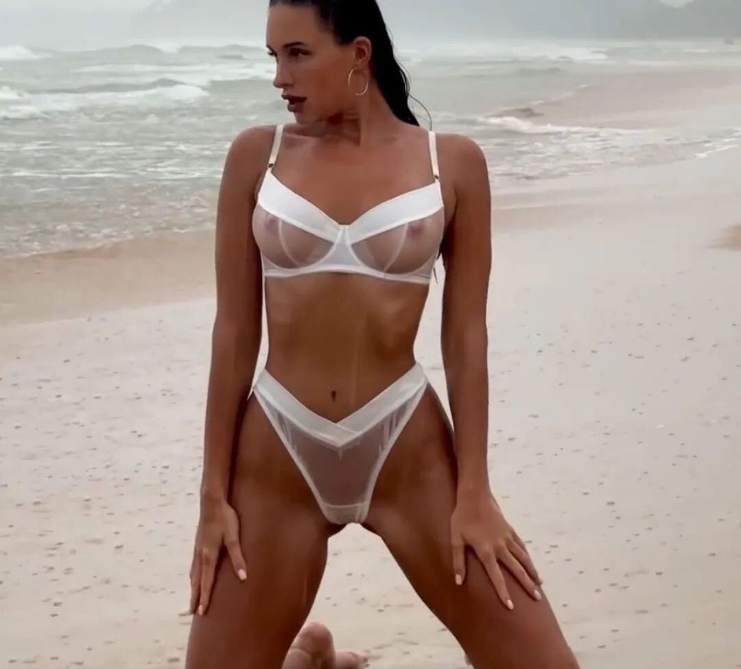 Alena Shatskaya desnuda #108215652