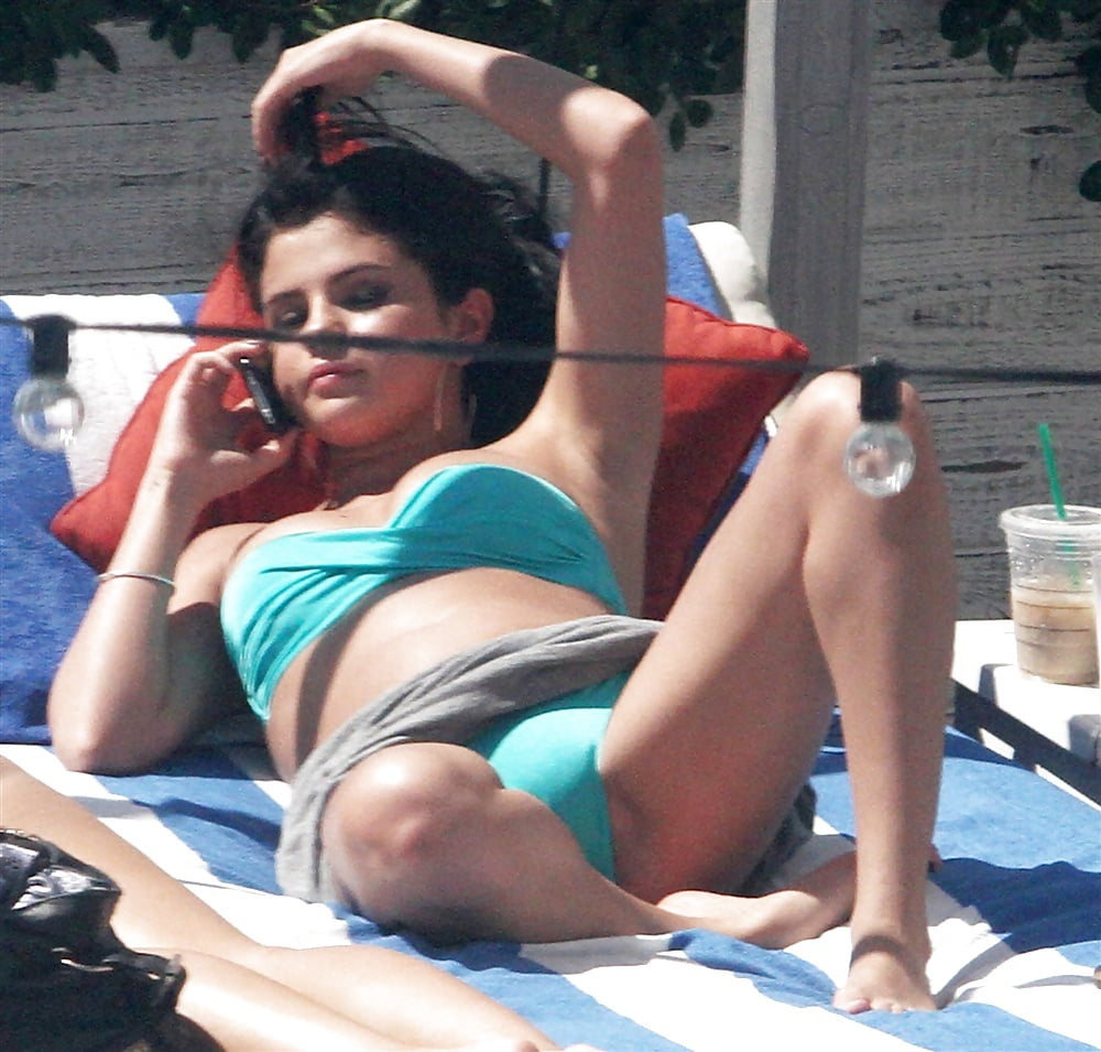 ¡¡¡¡¡¡Selena gomez ... la perfecta follada joven !!!!!!
 #80972934