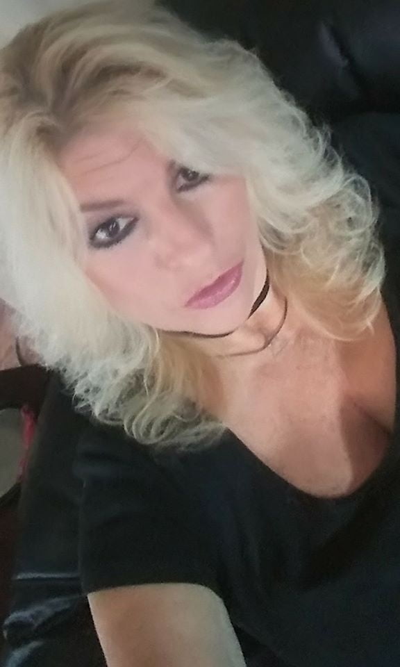 Im Wichsraum fb moms desperately want your cock tribute
 #103607317