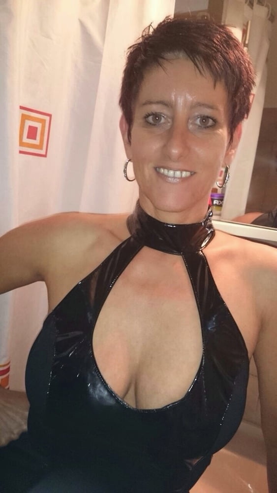 Andrea milf ausgesetzt
 #106273387