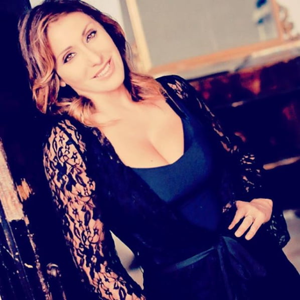 Sabrina Salerno #89736119