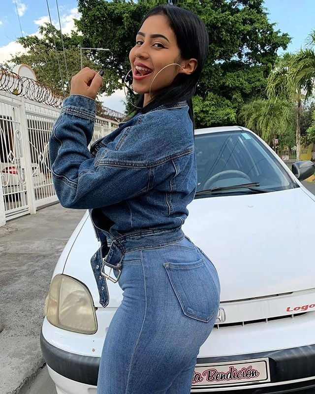 Latinas in jeans #96802624