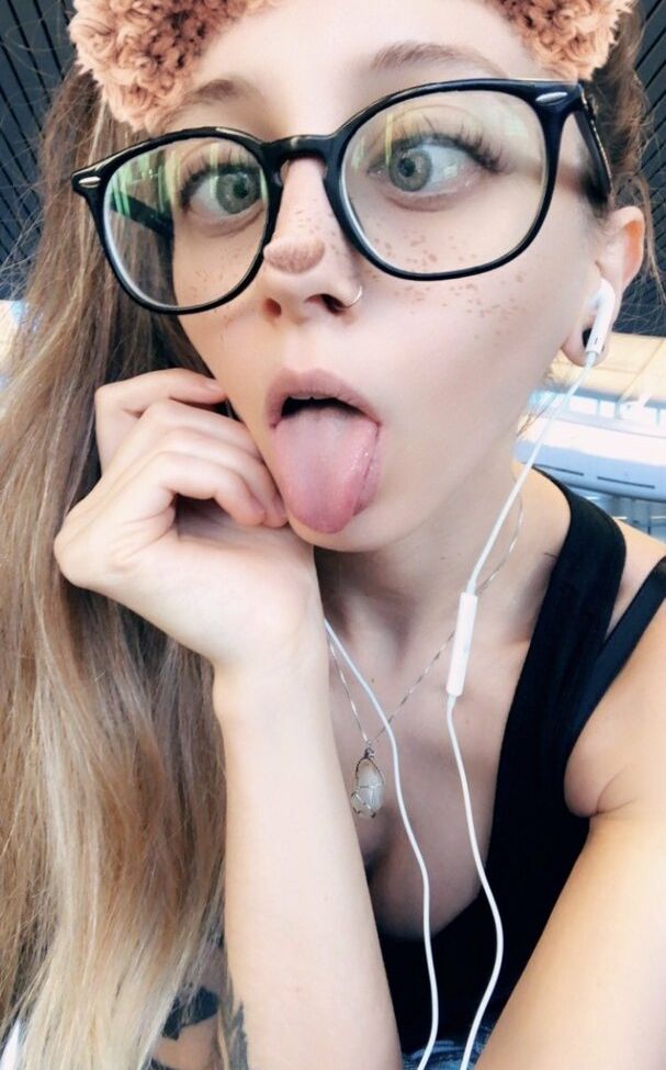 Damnjacquie desnuda #108089572