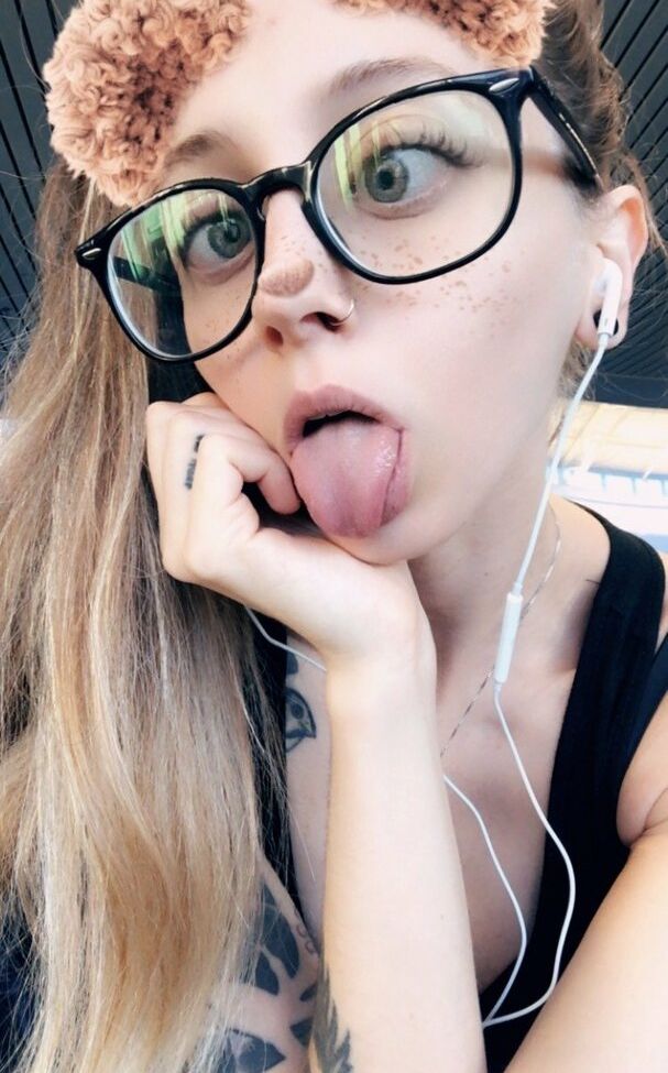 Damnjacquie desnuda #108089574