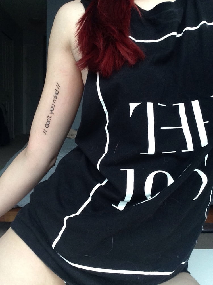 ホットな自撮り写真
 #98512760