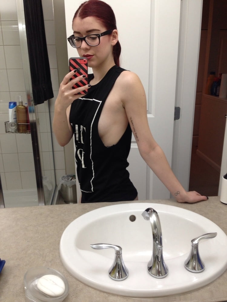 ホットな自撮り写真
 #98512764