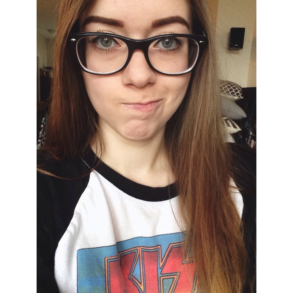 Selfies calientes
 #98512798