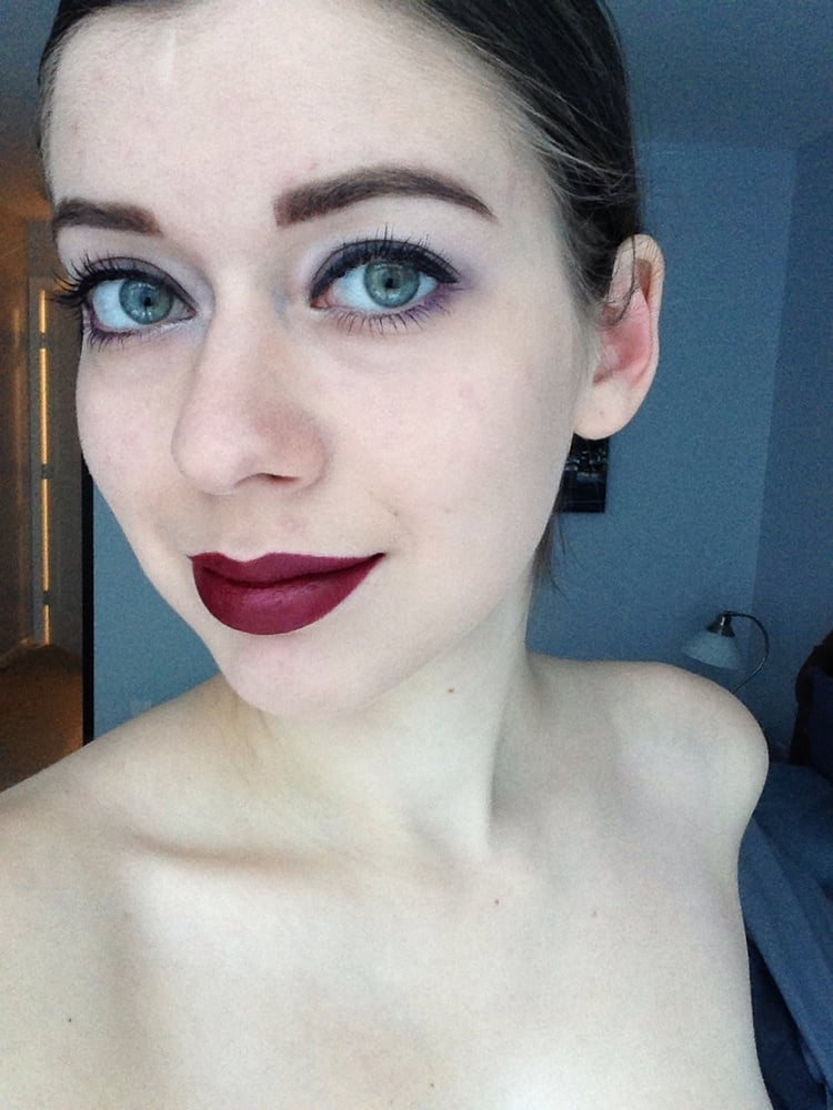 Selfies calientes
 #98512830