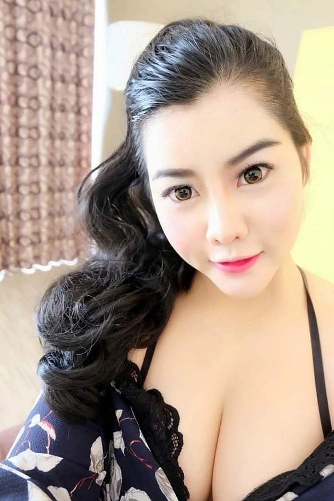 Thai girl big tits prostitute
 #80481434