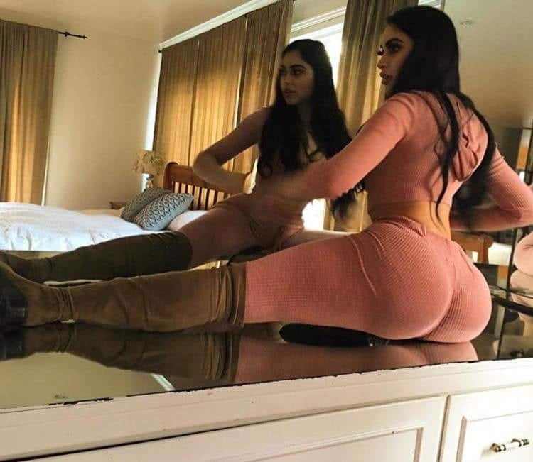 ラティーナガールロード5
 #104908234