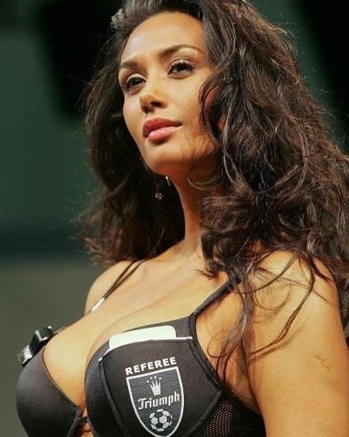 Latina Girl Load 5 #104908381