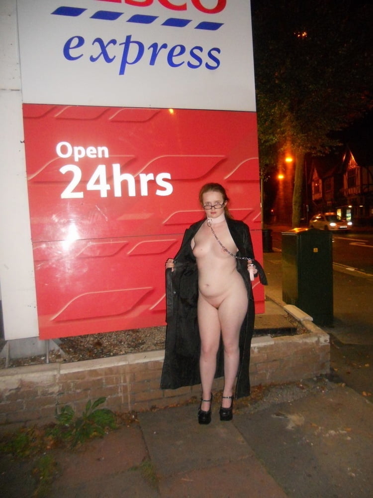 Public Esposed #103631760