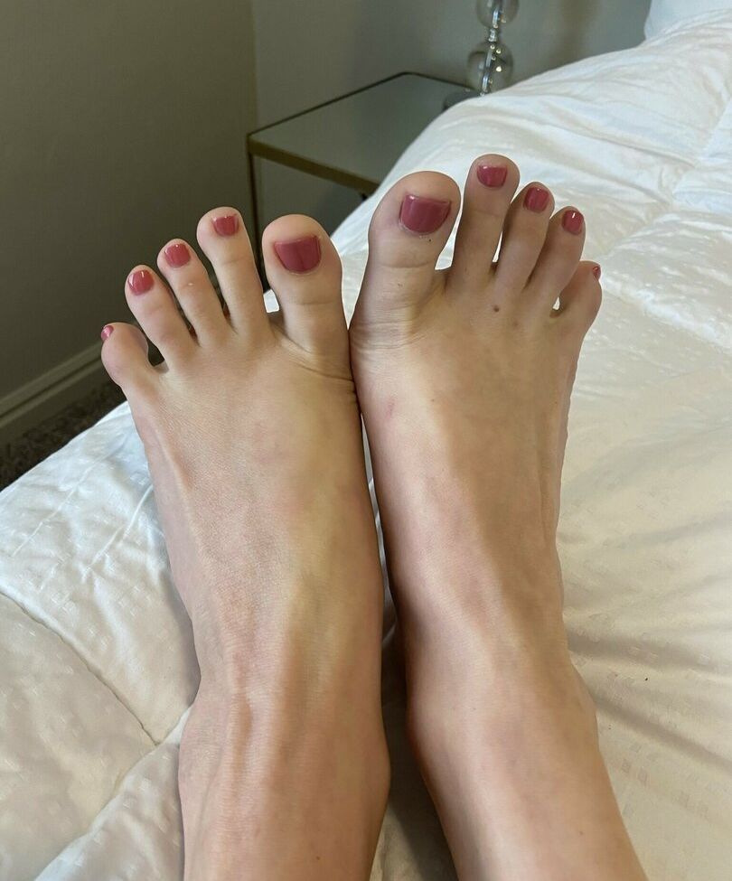 Katiedaisy desnuda #108191661