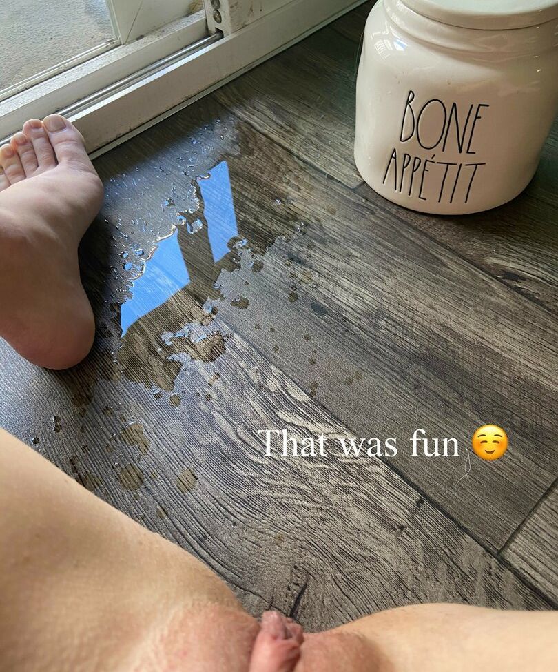 Katiedaisy desnuda #108191690