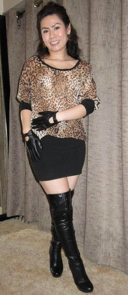 Milf con botas - ysave
 #98845196
