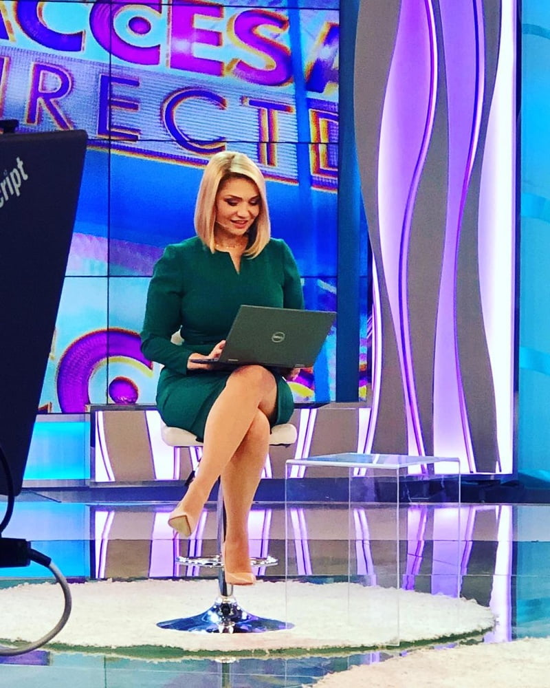 Paula chirila und cristina cioran
 #92503574