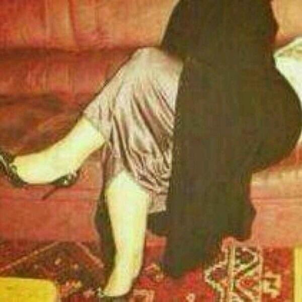 Péninsule arabique hijab niqab partie 2
 #96972881