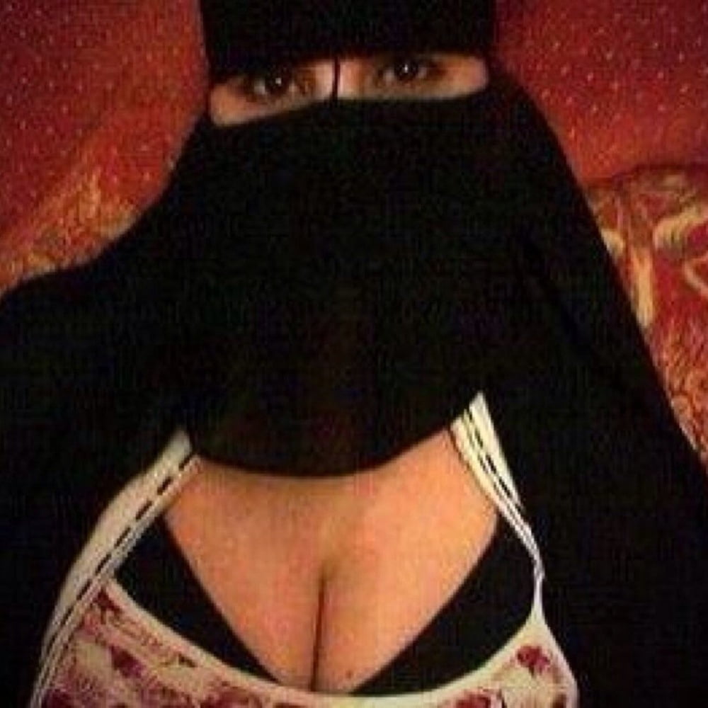Penisola araba hijab niqab parte 2
 #96972909