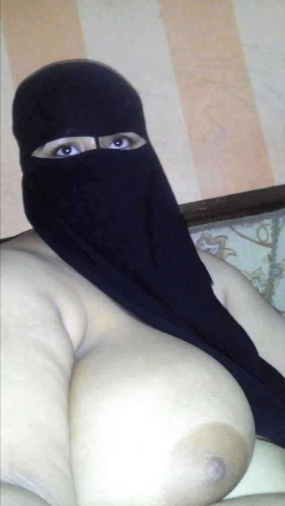 Penisola araba hijab niqab parte 2
 #96973080