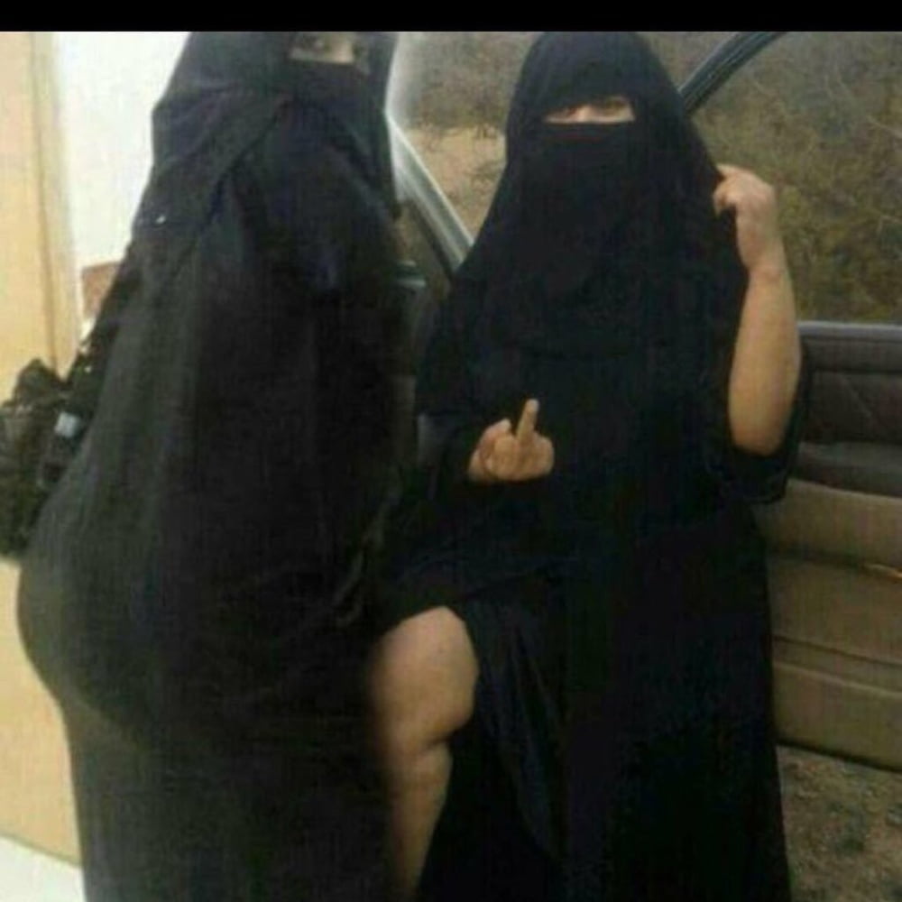 Péninsule arabique hijab niqab partie 2
 #96973168