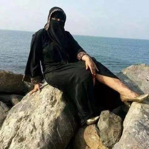 península árabe hijab niqab parte 2
 #96973244