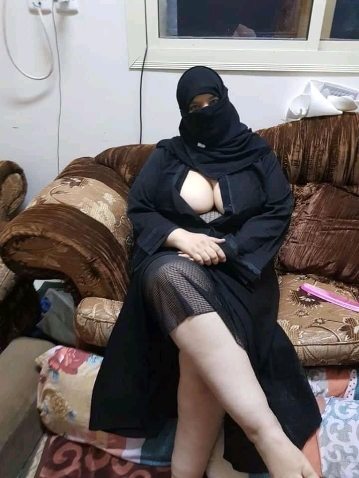 Penisola araba hijab niqab parte 2
 #96973380