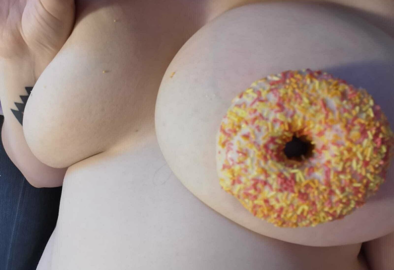 Curvyandnerdy nude #108575335