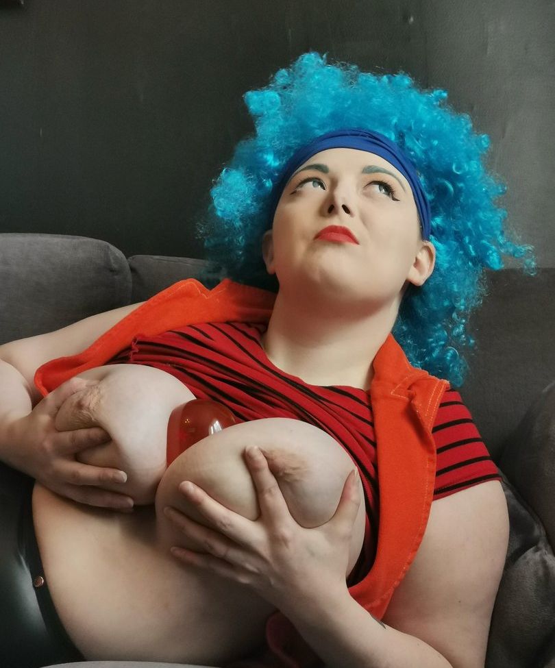 Curvyandnerdy nude #108575589