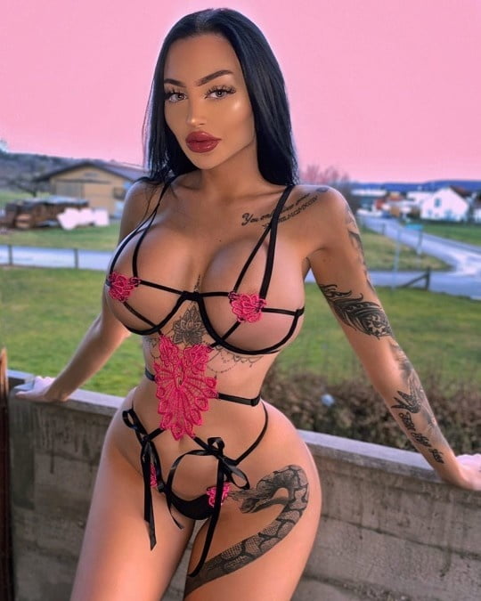 MY BIMBO OBSESSION (45) #103417161