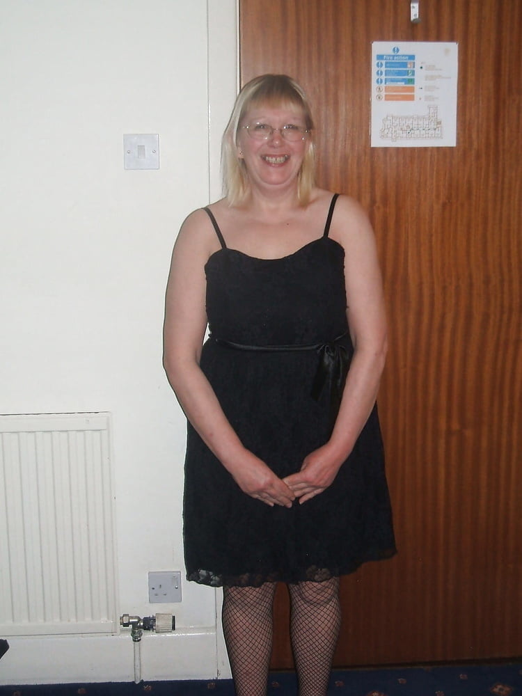 Fuckpig cum Hure susan clark 59yr Fotze aus chatham kent uk
 #93907921