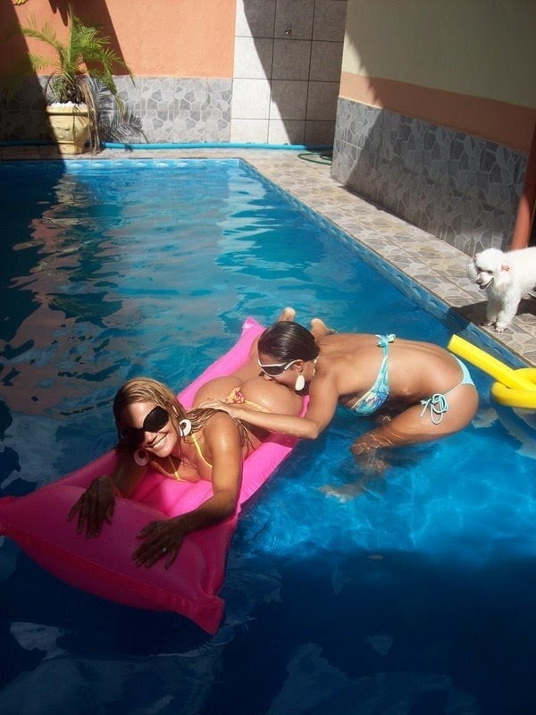 Recopilación - chicas brasileñas en la piscina 07.
 #95636821