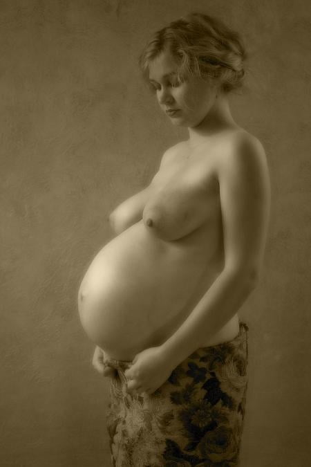 Schwangere Nacktbilder 1
 #88946680