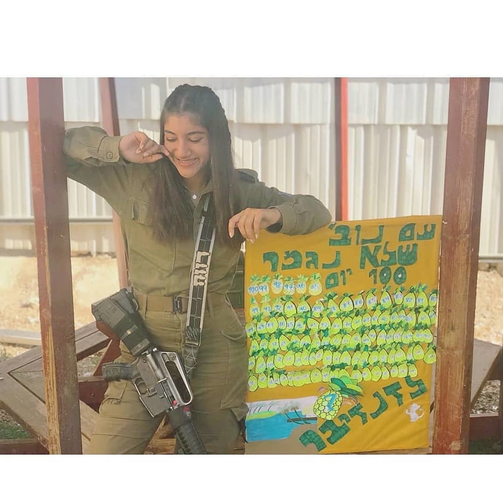 Insta babe 19
 #101486904